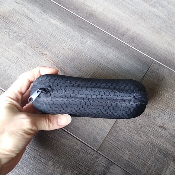 PUMA Sunglass Case - Picture 3 of 9